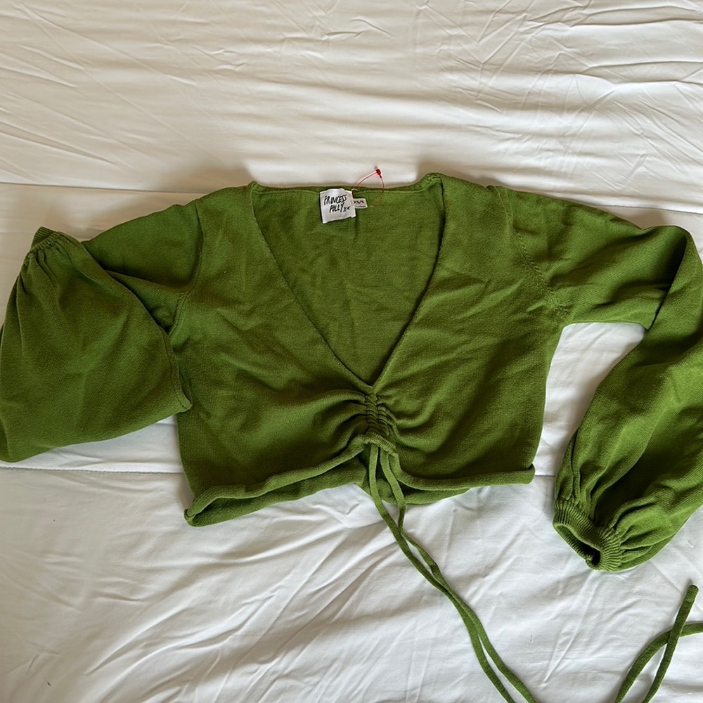Cropped sweater